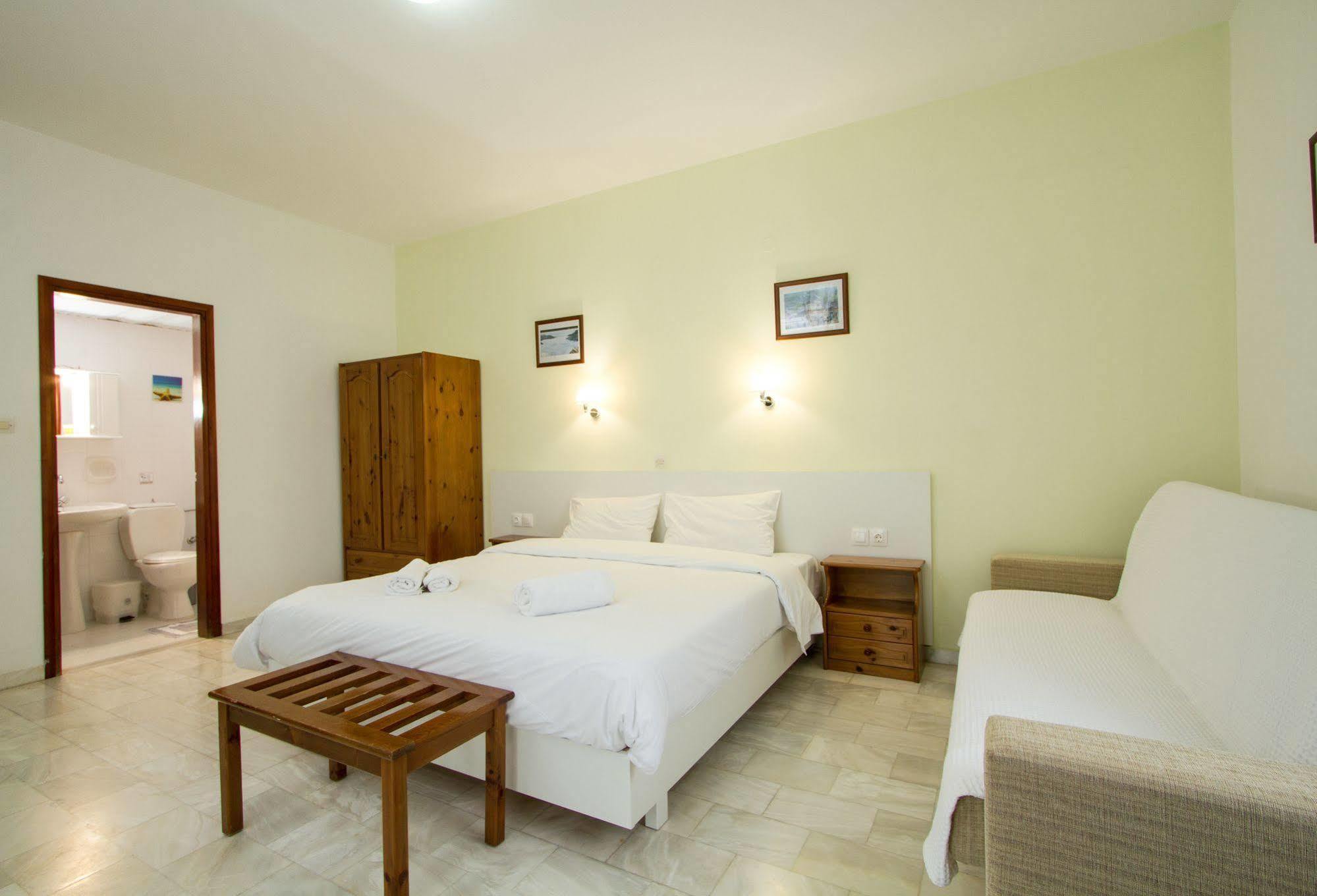 Revekka Rooms Kissamos Luaran gambar